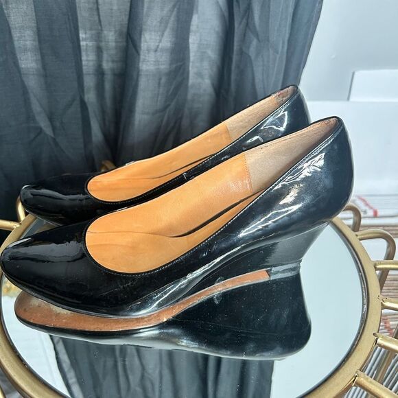 Lanvin En Bleu Patent Leather Wedges - Picture 3 of 5